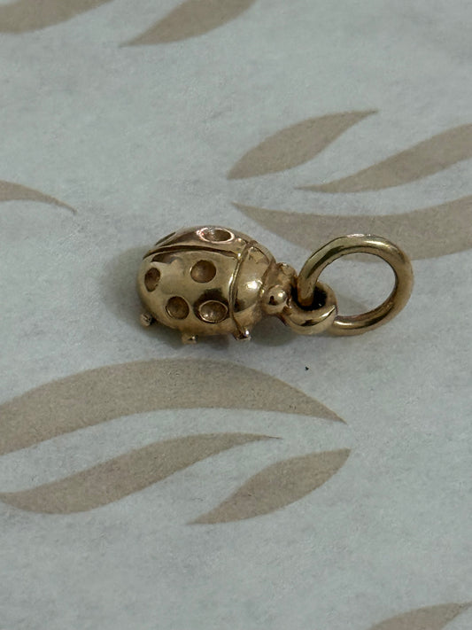 Pre-Owned James Avery Retired 14k Gold Small Ladybug Charm