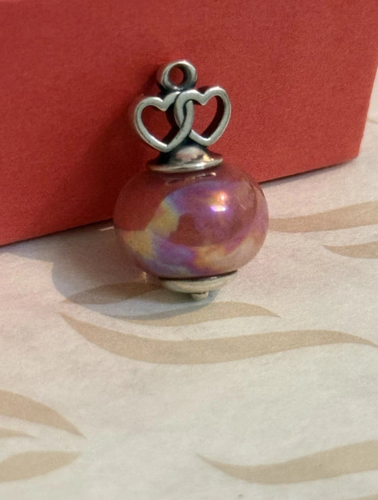 Pre-Owned James Avery Retired Pink Iridescent Two Hearts Finial Charm