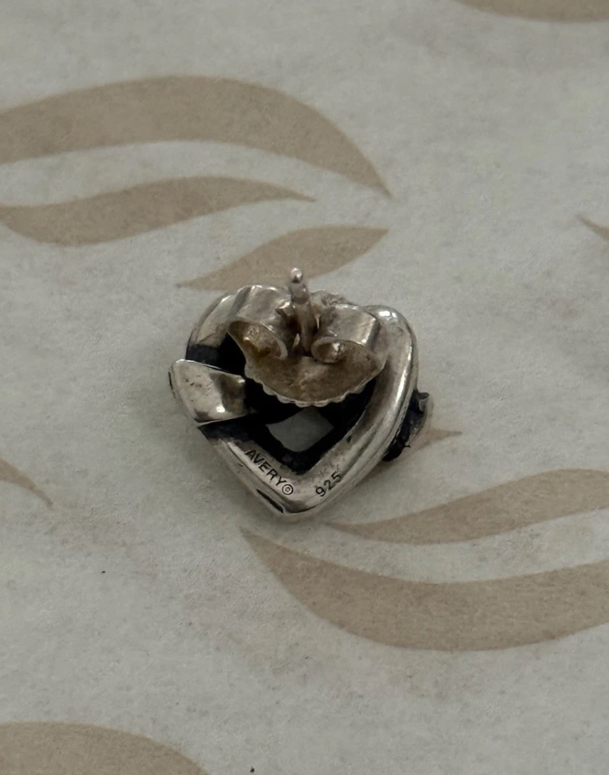 Pre-Owned James Avery Retired Sterling Silver Heart Knot Stud Earrings