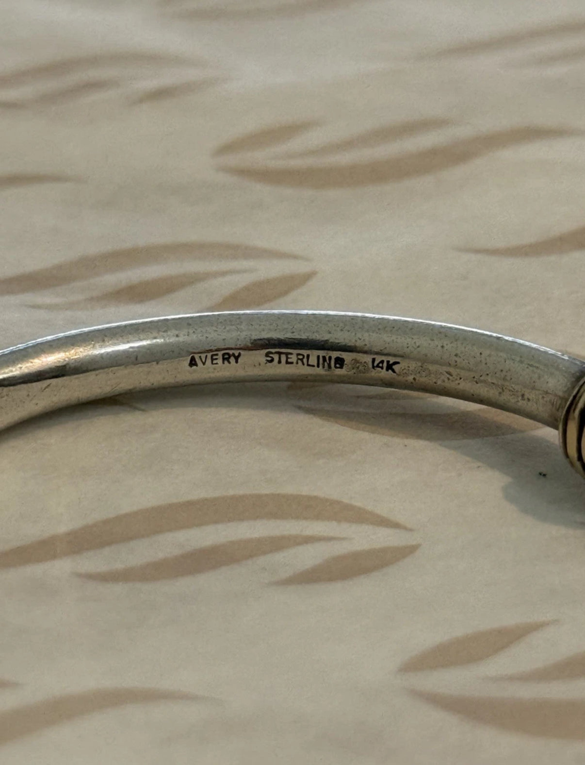 Pre-Owned James Avery Retired 14K Gold & 925 Sterling Silver Hammered Beehive Bracelet