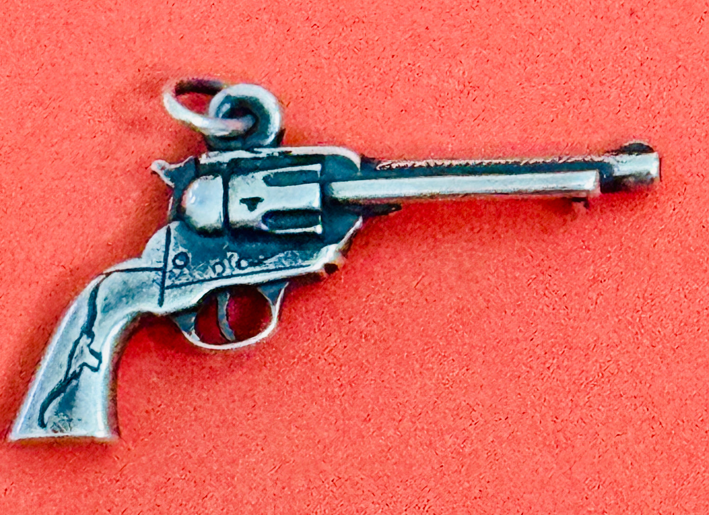 James Avery Retired EXTREMELY RARE Silver Longhorn Pistol Charm Six Shooter