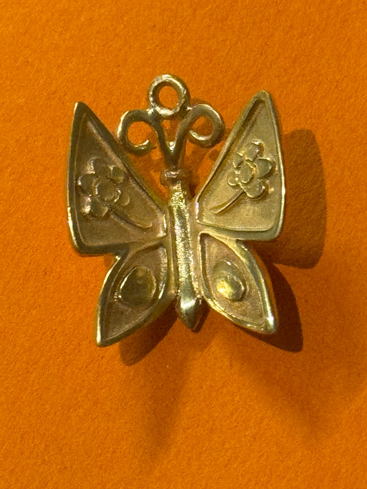 Pre Owned James Avery Retired RARE Hard To Find 14k Gold Mariposa Charm