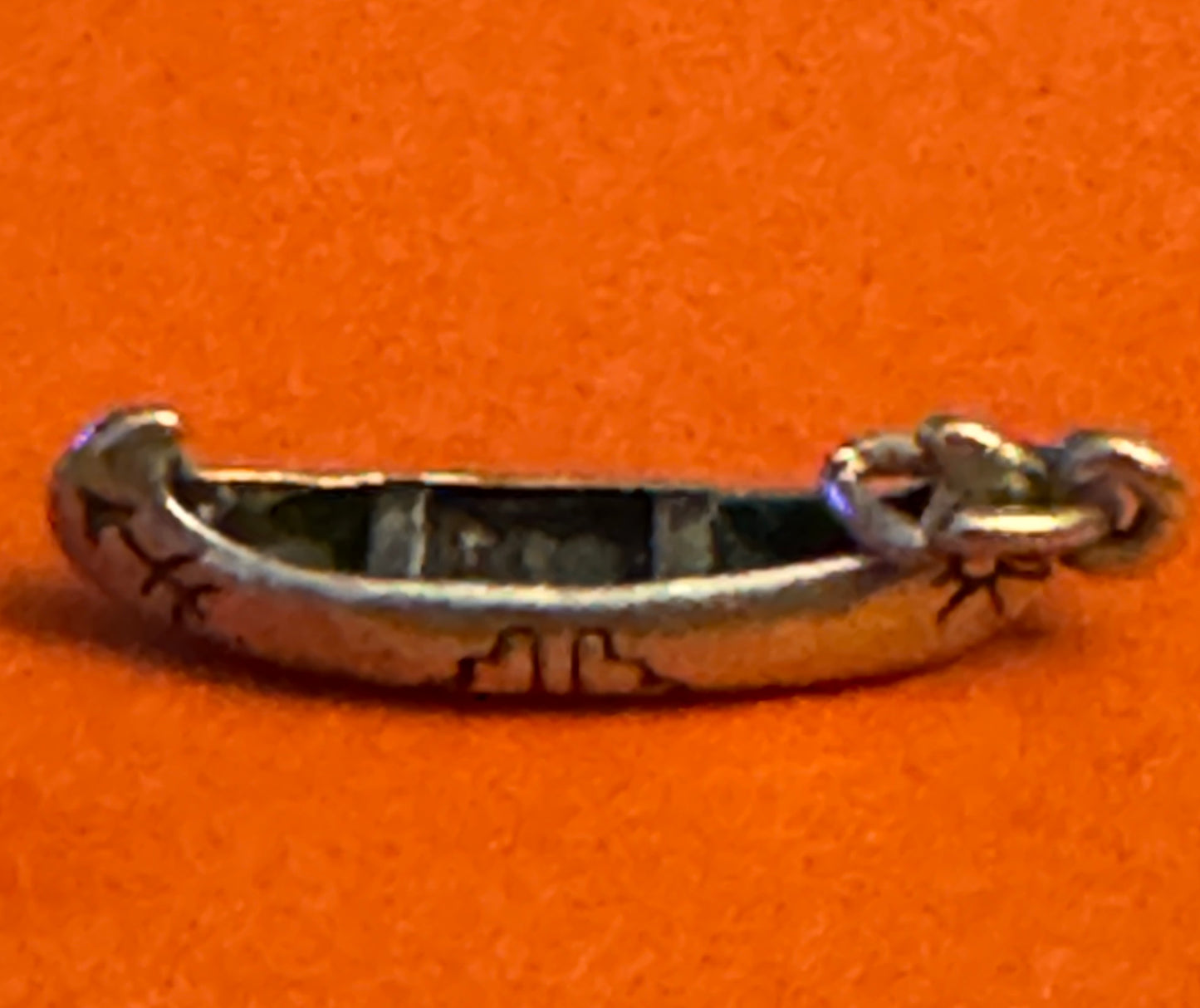 Pre Owned James Avery Original Release Silver Canoe Charm