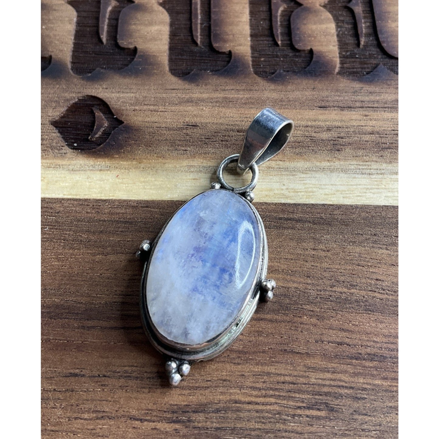 Sterling Silver 925 Rainbow Moonstone Pendant Oval Cabochon Vintage Style
