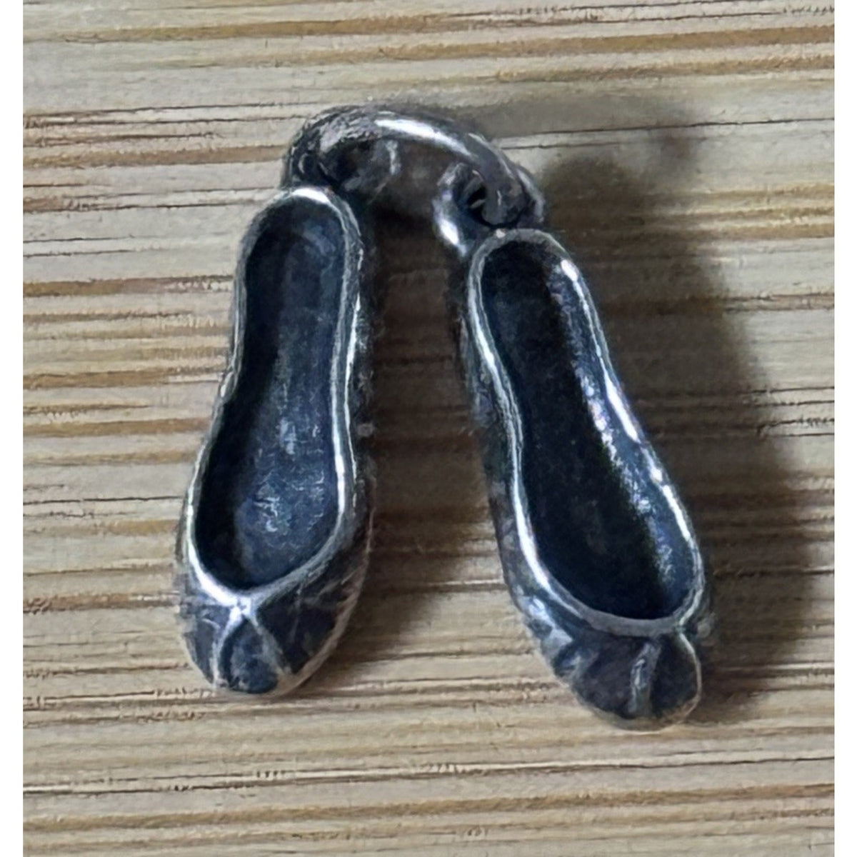Retired JAMES AVERY BALLET SLIPPERS Dance Ballerina Shoes Charm