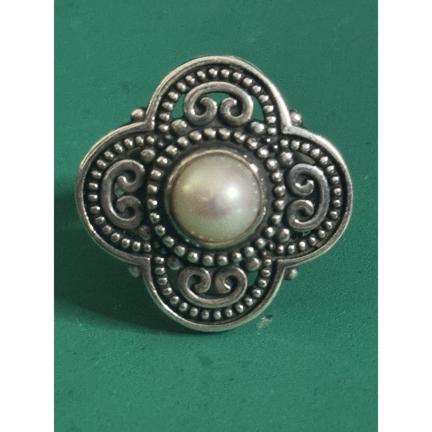 Pre owned James Avery RETIRED Hard To Find Milano Cultured Pearl Beaded Ring 8 MINT W/Box