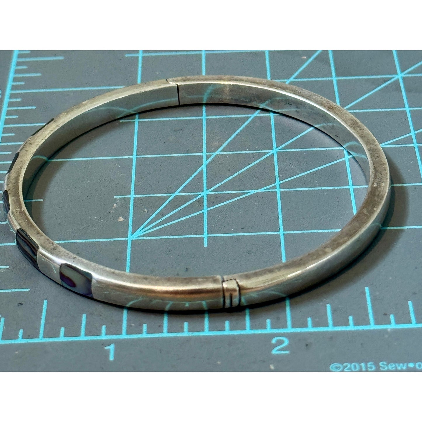 Vintage 925 Sterling Silver southwestern Abalone Inlay Hinged Bangle Bracelet