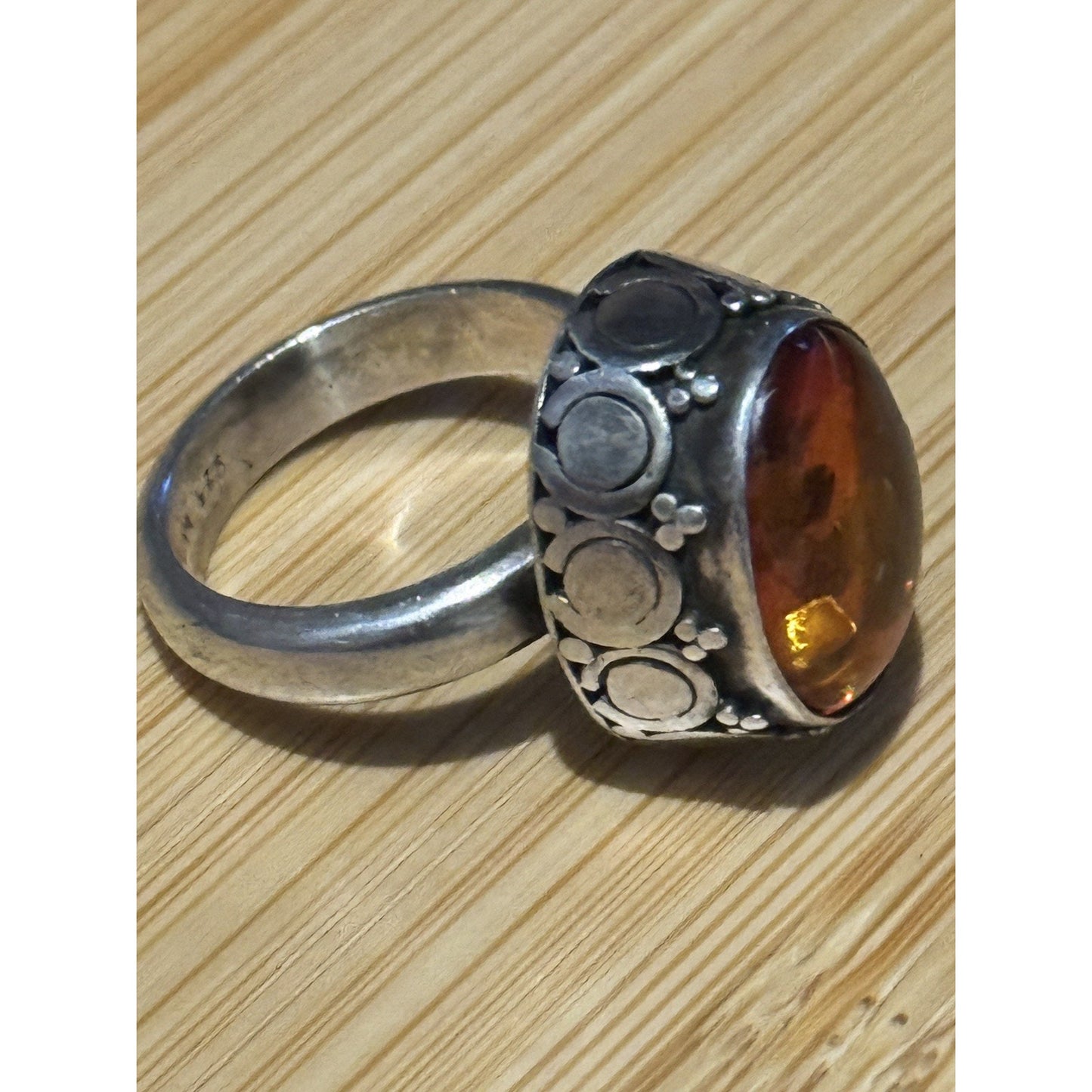 Vintage Artisan Sterling Silver Honey Amber Cabochon Statement Ring Sz 7 80-90s