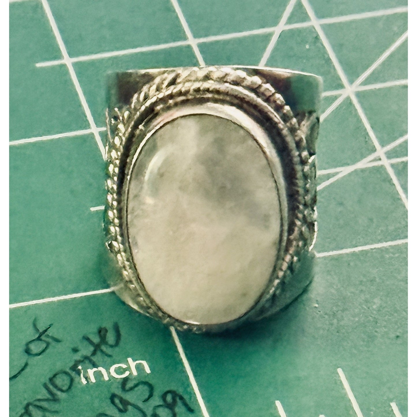 Vintage 925 Sterling Silver Natural Moonstone Statement Ring Size 8 13g Boho
