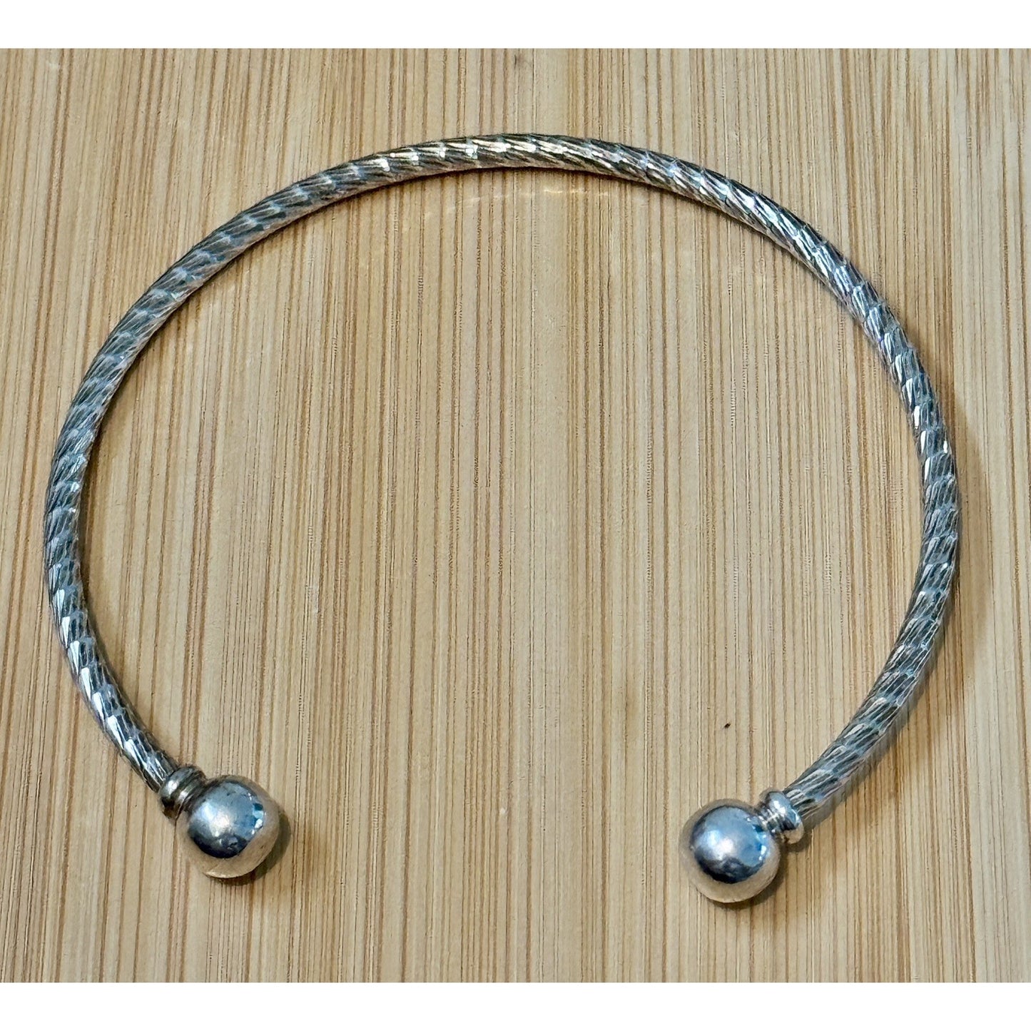 Vintage Sterling Silver Twisted Textured Torque Cuff Bracelet Ball Ends 14g
