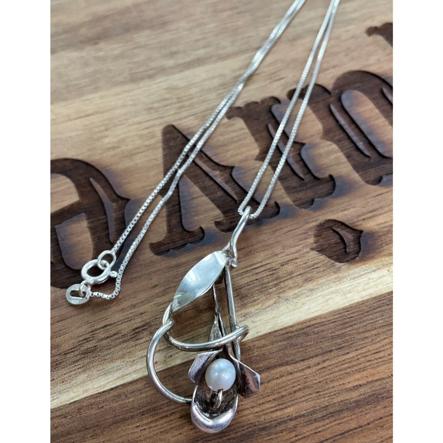 Vintage Sterling Silver Genuine Pearl Flower Pendant and 925 Necklace
