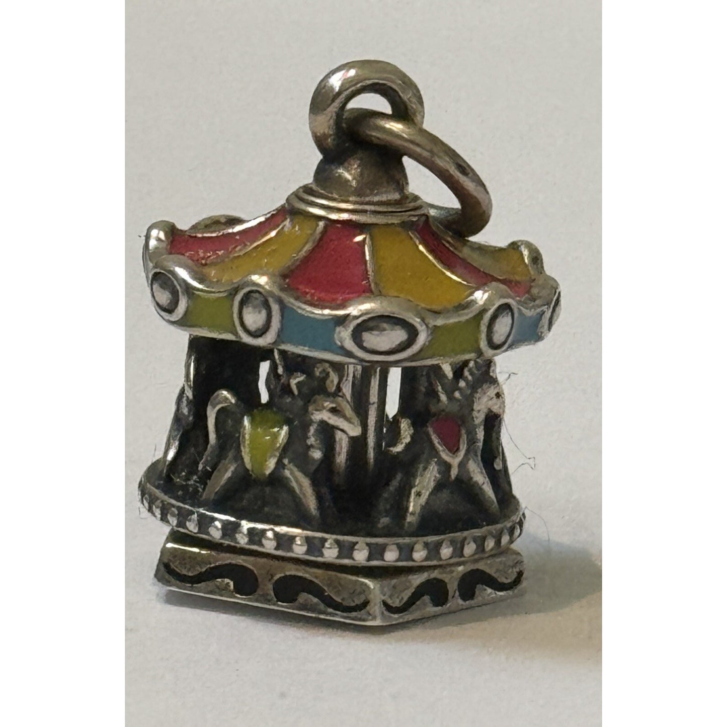 Pre owned James Avery Retired Silver And Enamel Spinning Carousel Charm BRAND NEW in Box