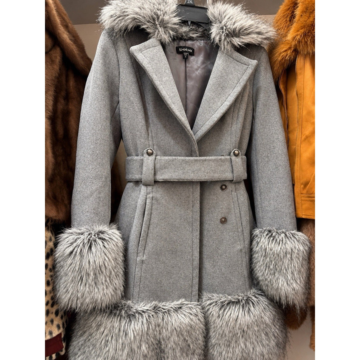 Bebe Women’s XS Gray Faux Fur Trim Long Coat Belted Statement Winter Jacket