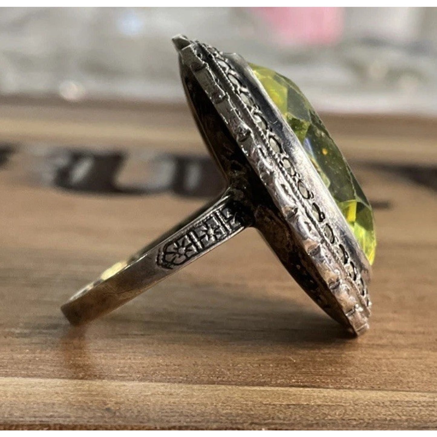 Vintage Sterling Silver Peridot Ring Size 5 Oval Yellow Green Gemstone Size 5