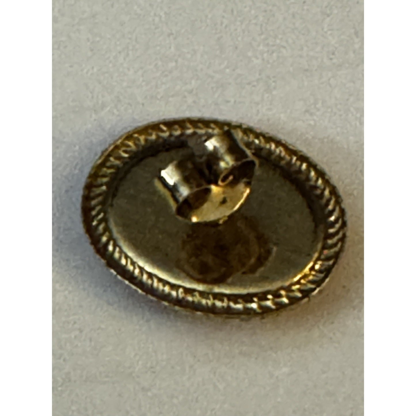 Antique Victorian Shell Cameo Post Earring SINGLE EARRING Gold Tone c1900