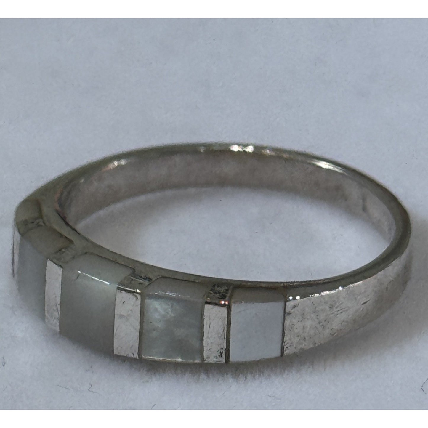 Vintage 925 Mother of Pearl Inlay 925 IND Sterling Silver Band Ring Size 9.5