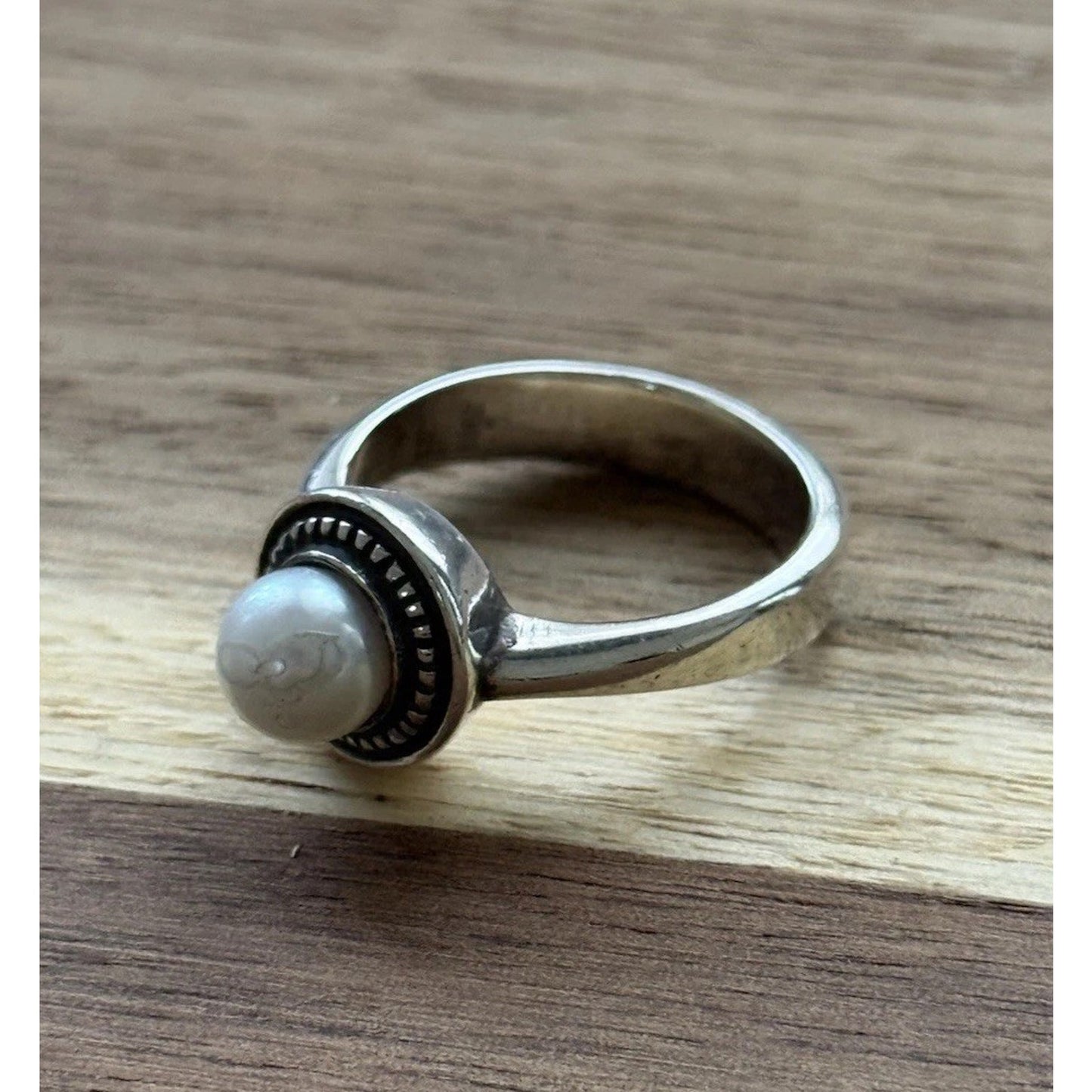 James Avery Retired Sterling Silver Vintage Beaded Ring W/ Cultured Pearl Sz 7