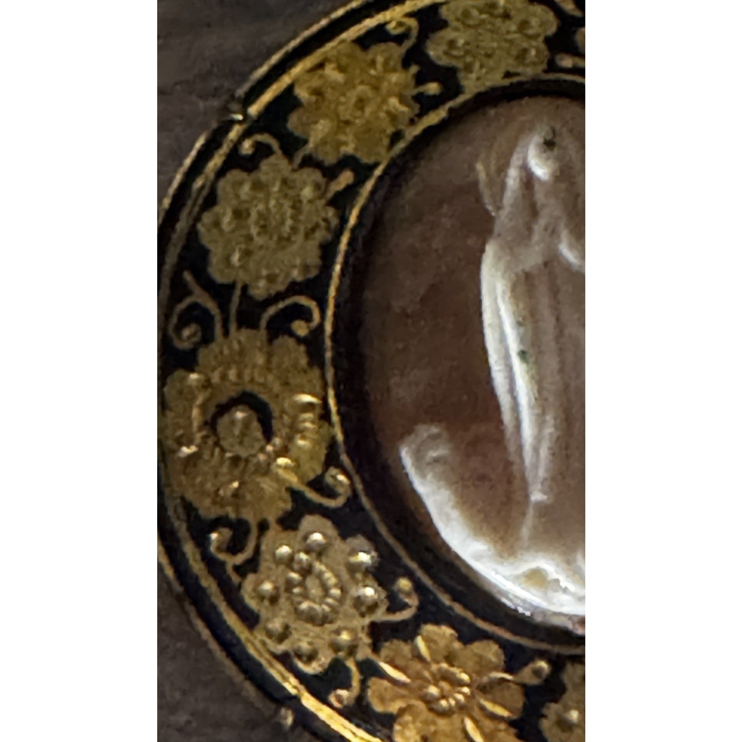 Antique Style Madonna Cameo Brooch Black Gold Floral Damascene Pin