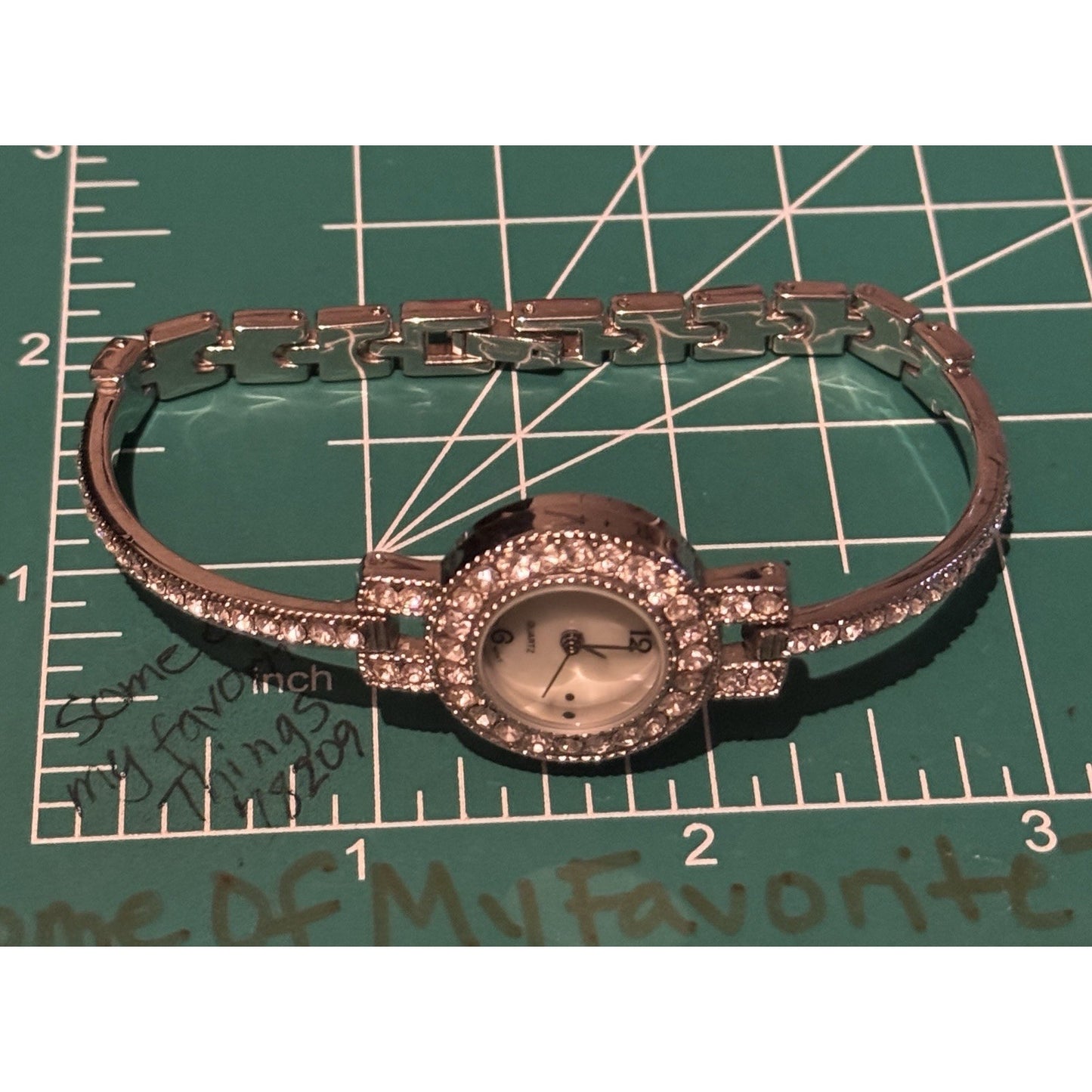 Vintage Y2K Rhinestone Sparkle Watch Mother Of Pearl NEEDS BATTERY Silver Tone
