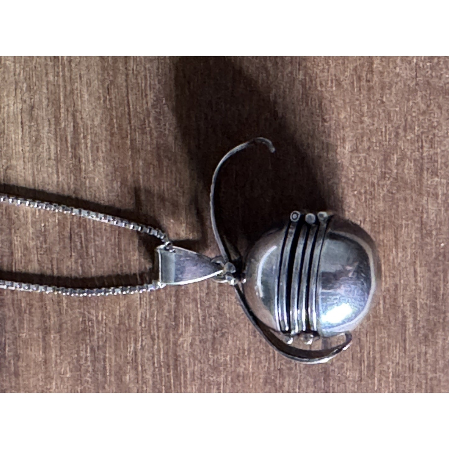 Vintage Sterling Silver 925 Expanding 4 Photo Locket Pendant on 34” Chain 19.2g