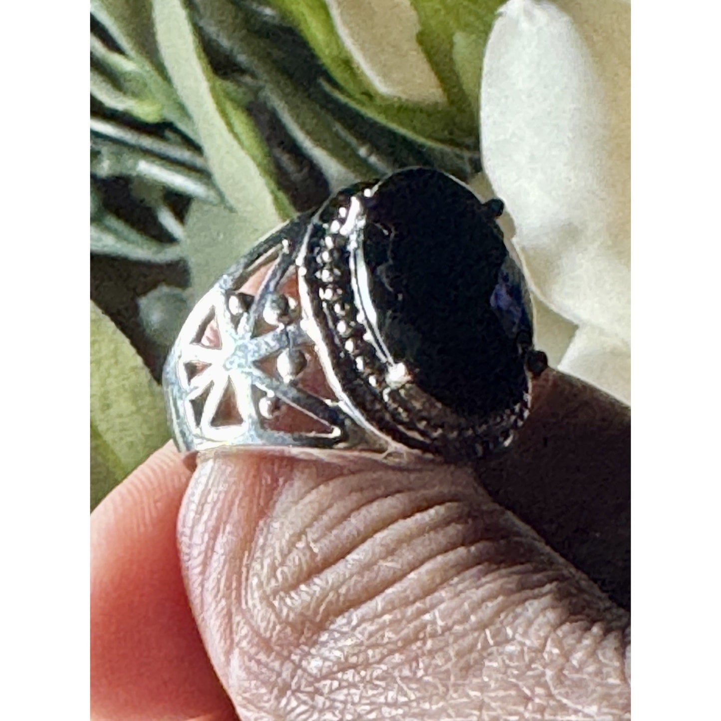 Vintage 925 Sterling Silver Faceted Black Onyx Filigree Statement Ring Size 7