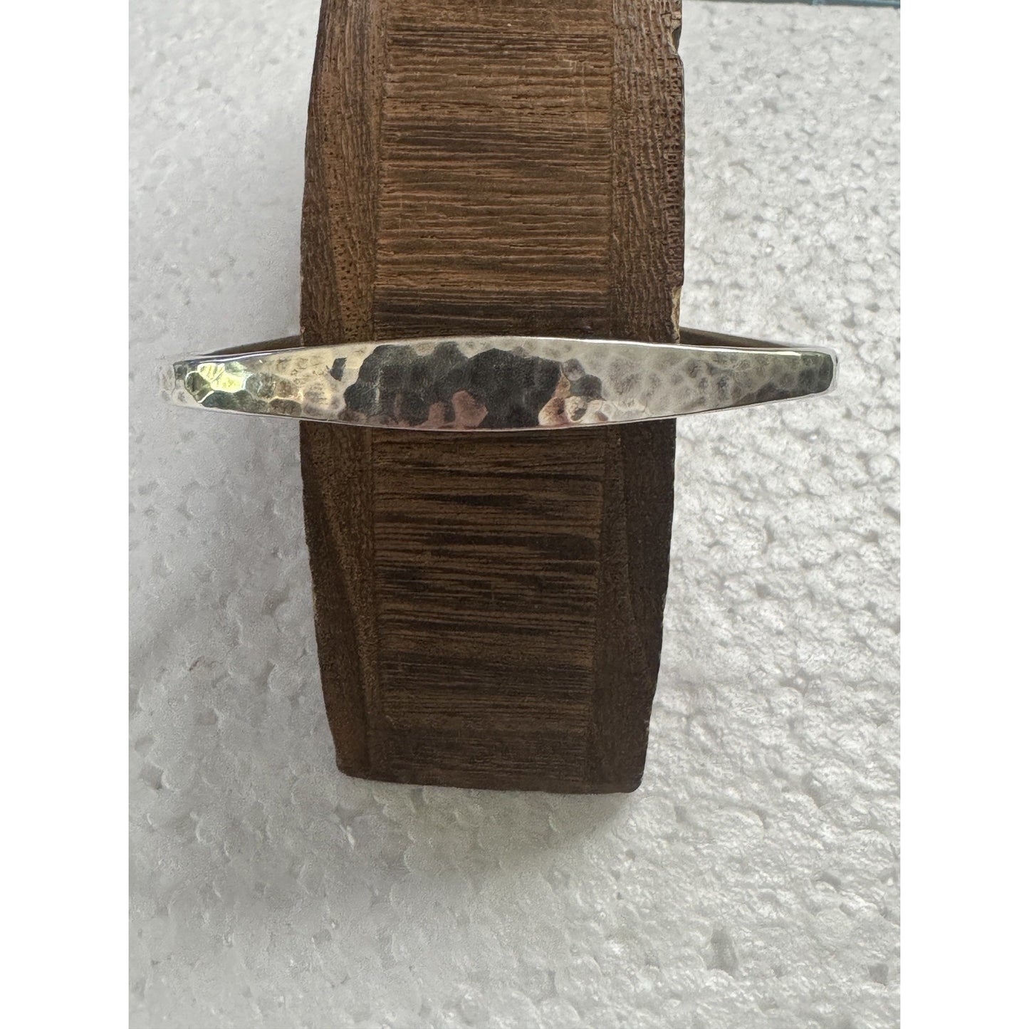 Pre owned James Avery Retired Silver Forged Hammered Cuff Bracelet M In JA Box & Pouch