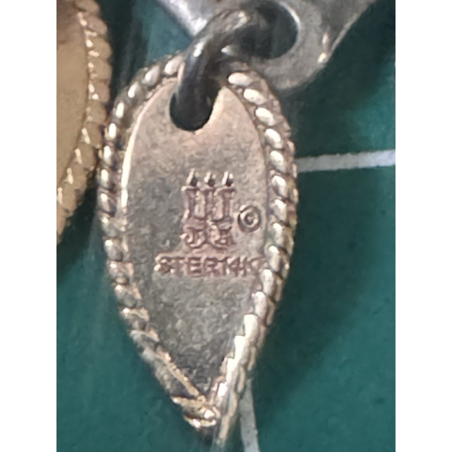 Pre Owned James Avery Retired Sterling Silver And 14k Gold Chandelier Dangle ONE EARRING