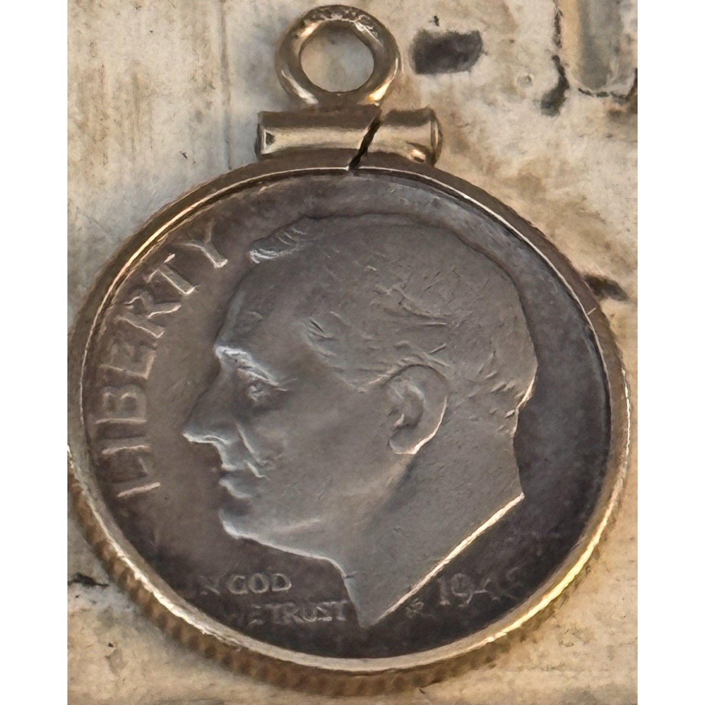 Vintage 1949 Roosevelt Dime 90% Silver Pendant Charm In 10K Gold WPC Bezel