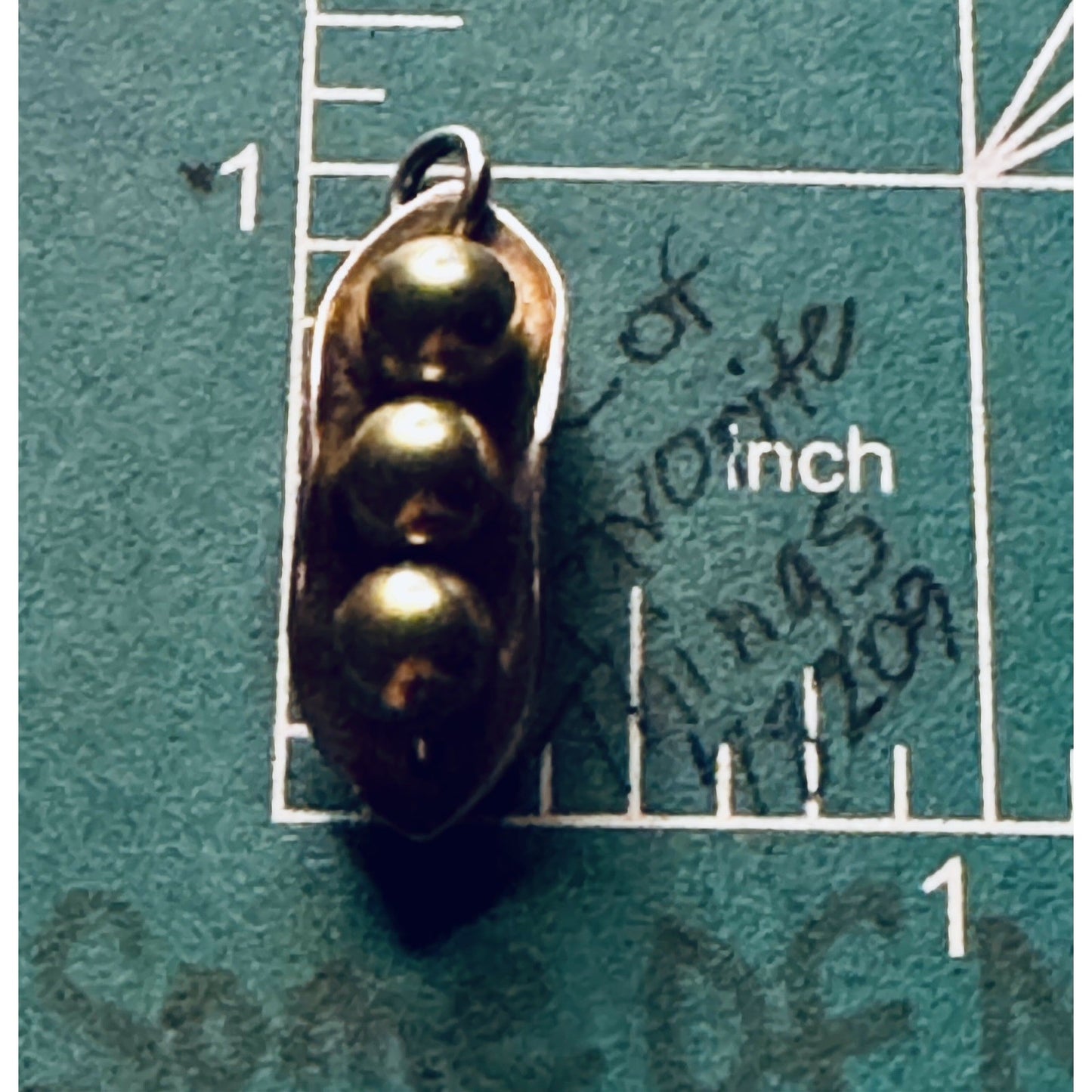 Vintage Sterling Silver 3 Peas in a Pod Pendant Artisan Green Bead Charm