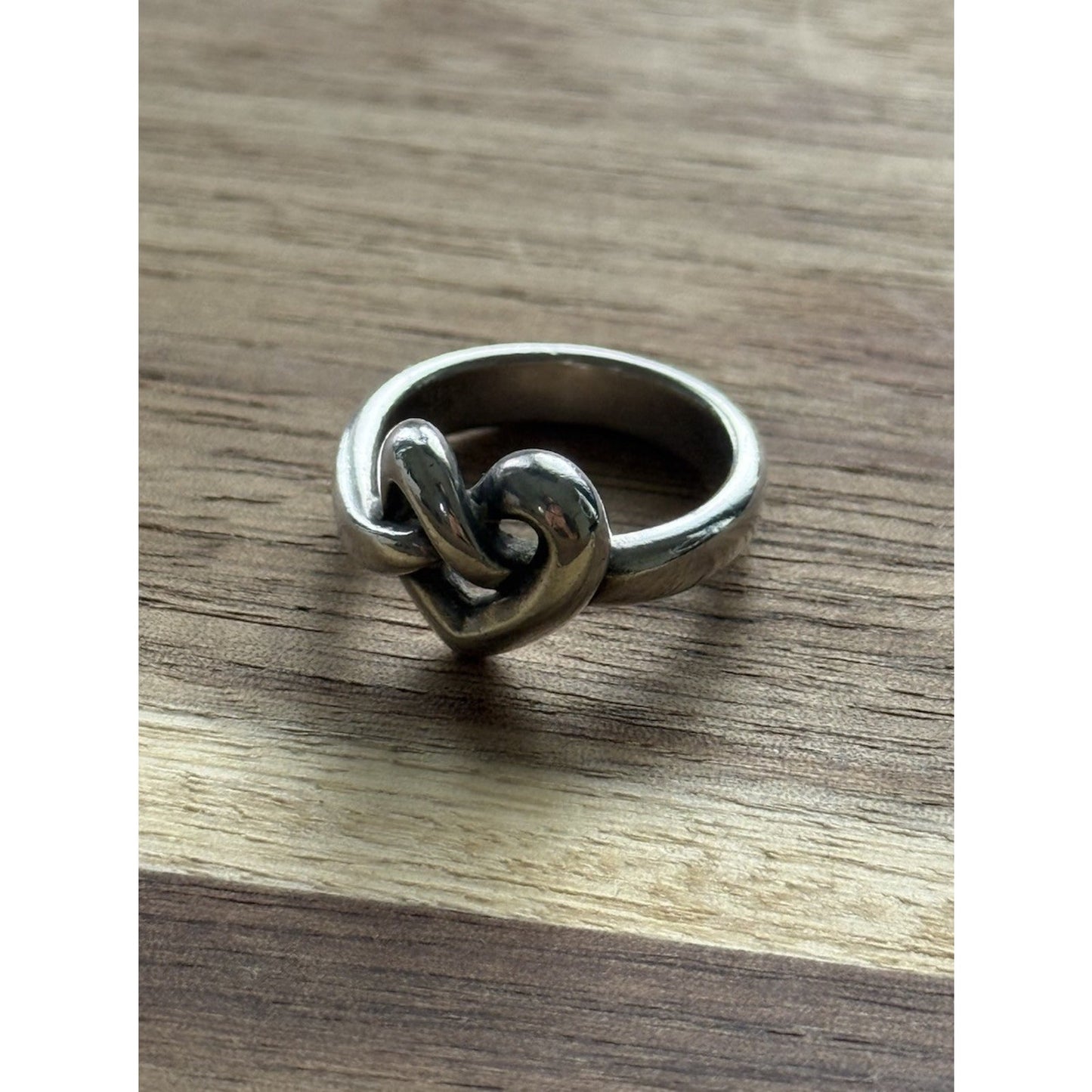 James Avery Retired Sterling Silver Heart Knot Ring Size 5.5