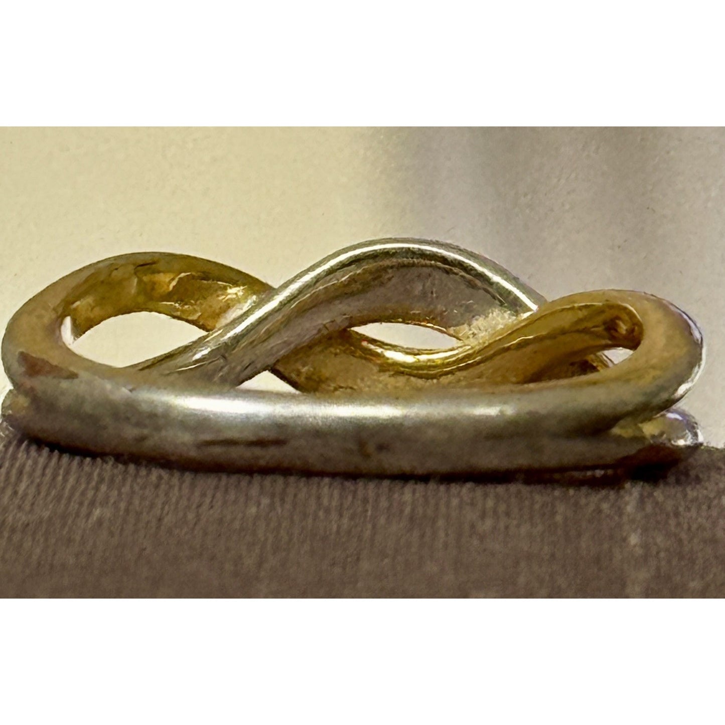 EVRY Jewels Two Tone Infinity Crossover Ring Gold Silver Tone Size 10