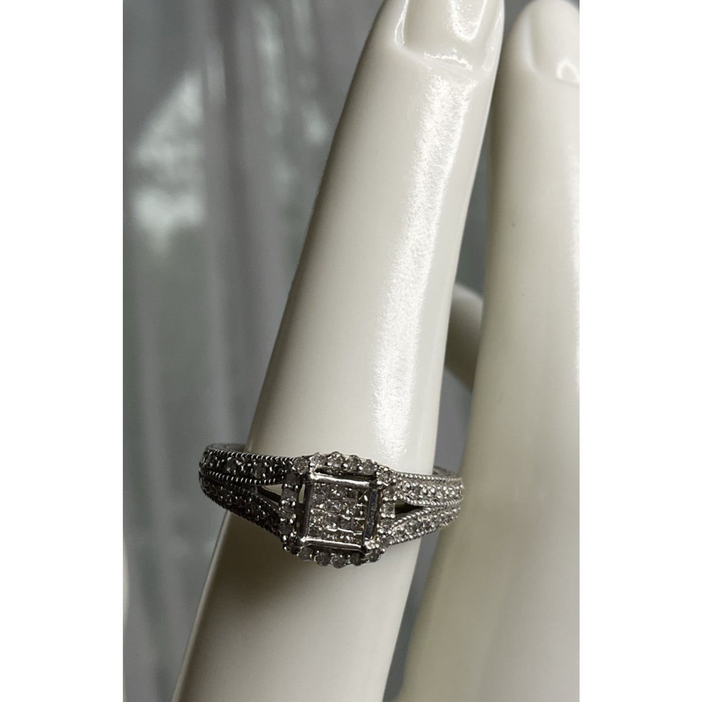 Sterling Silver Cluster Ring 925 Size 7 Halo CZ Split Shank Bridal