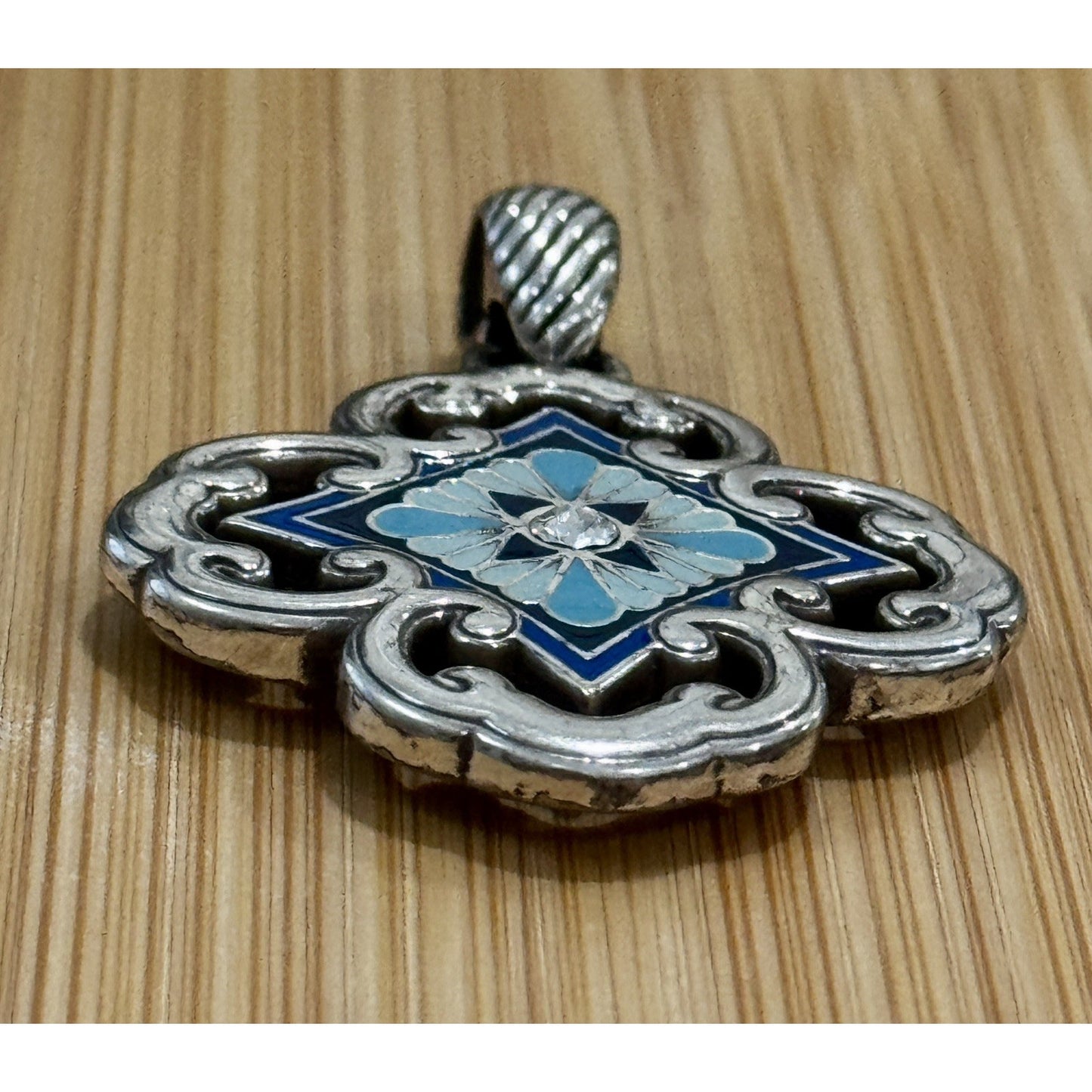 BRIGHTON Bella Capri Reversible Blue Enamel Mosaic Clover Silver Tone Pendant 2”
