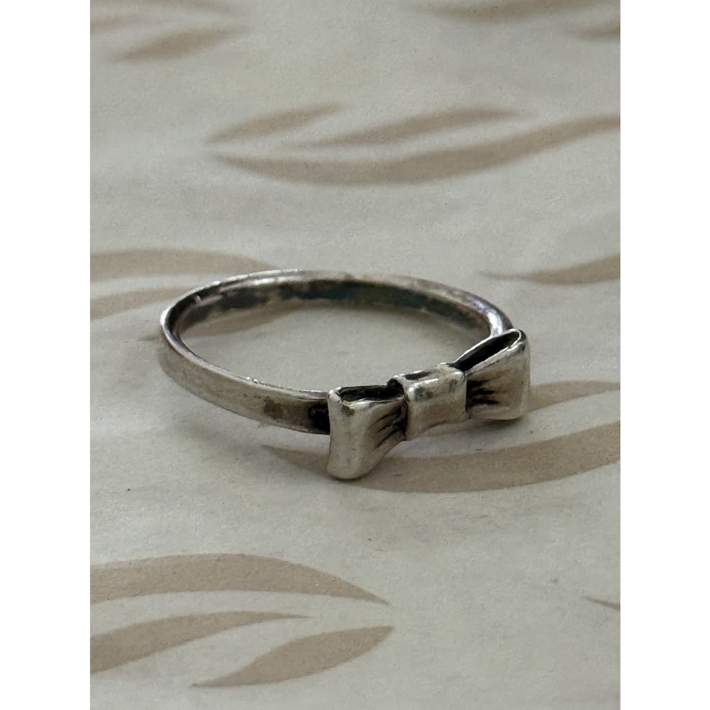 Pre Owned James Avery Retired Sterling Silver Bow Ring Size 4
