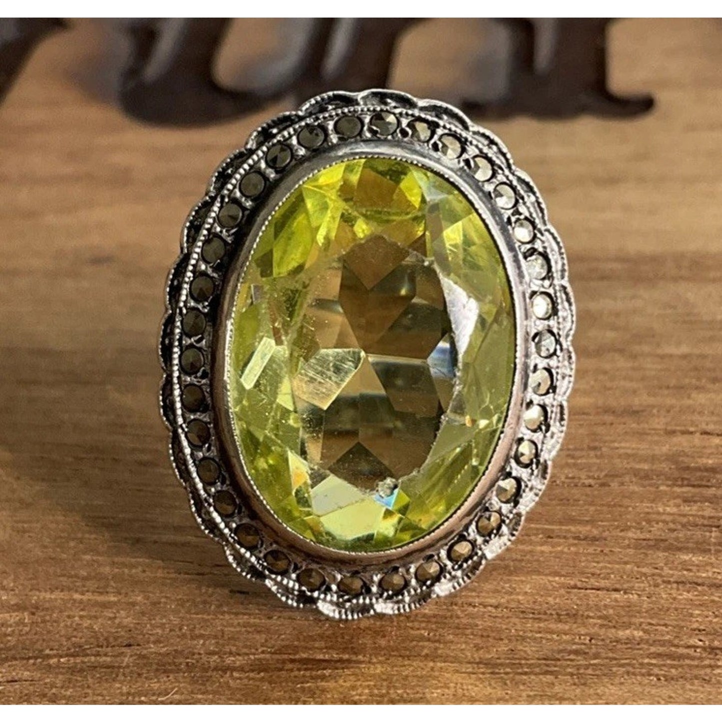 Vintage Sterling Silver Peridot Ring Size 5 Oval Yellow Green Gemstone Size 5