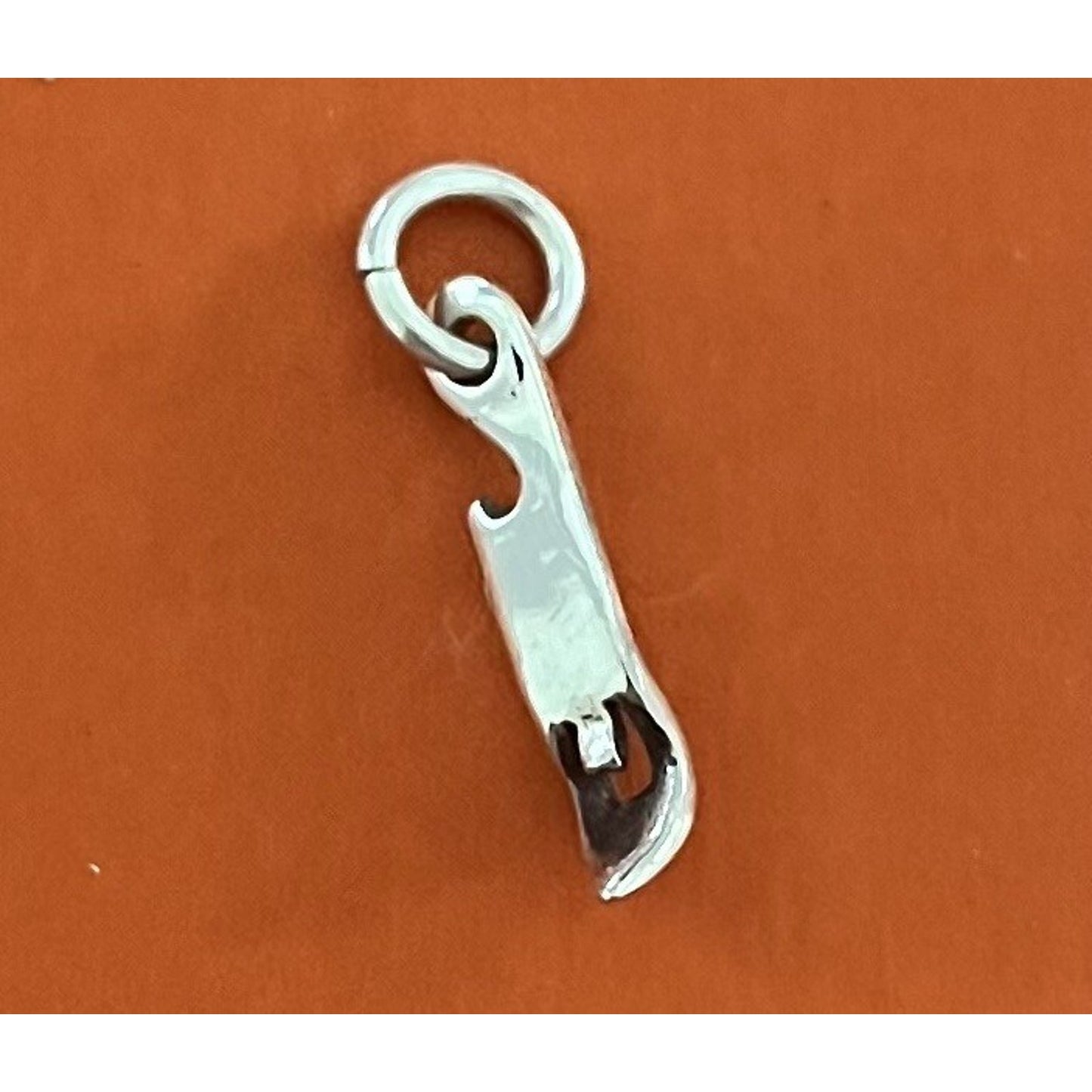 Pre owned James Avery Retired Sterling Silver Small Bottle Opener Charm