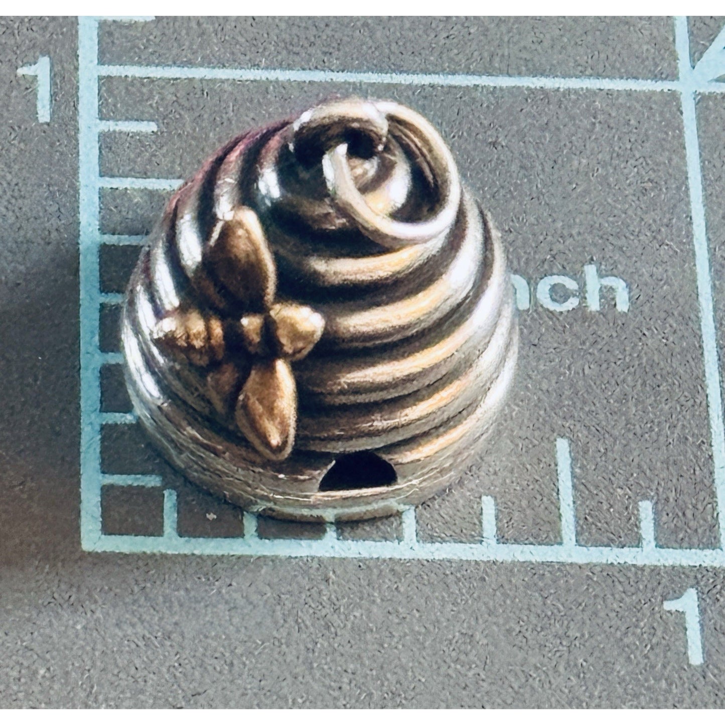 Pre owned James Avery Retired Silver 🐝 BEE MY HONEY Charm Or Pendant Valentine’s Day ❤️