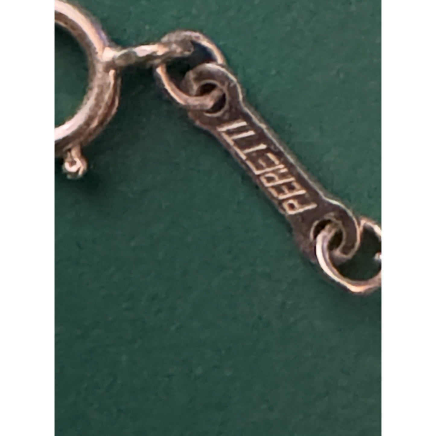 Tiffany & Co. Elsa Peretti Small Bean Pendant Necklace 925 Silver Spain 16”