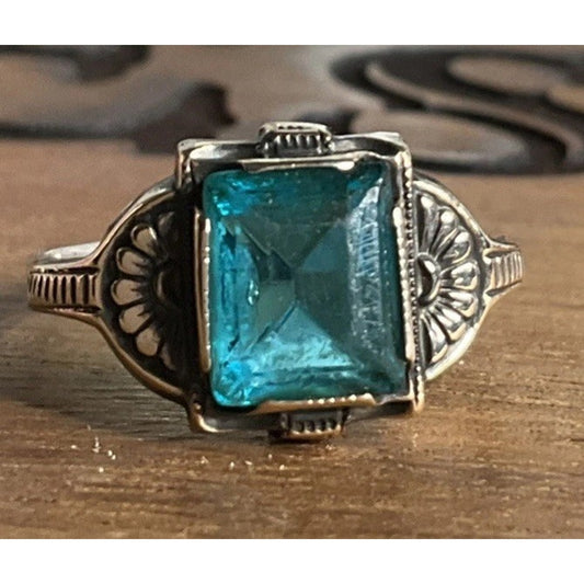 Vintage Sterling Silver 10K Gold Emerald Cut Green Glass 90s Ring Size 7.5