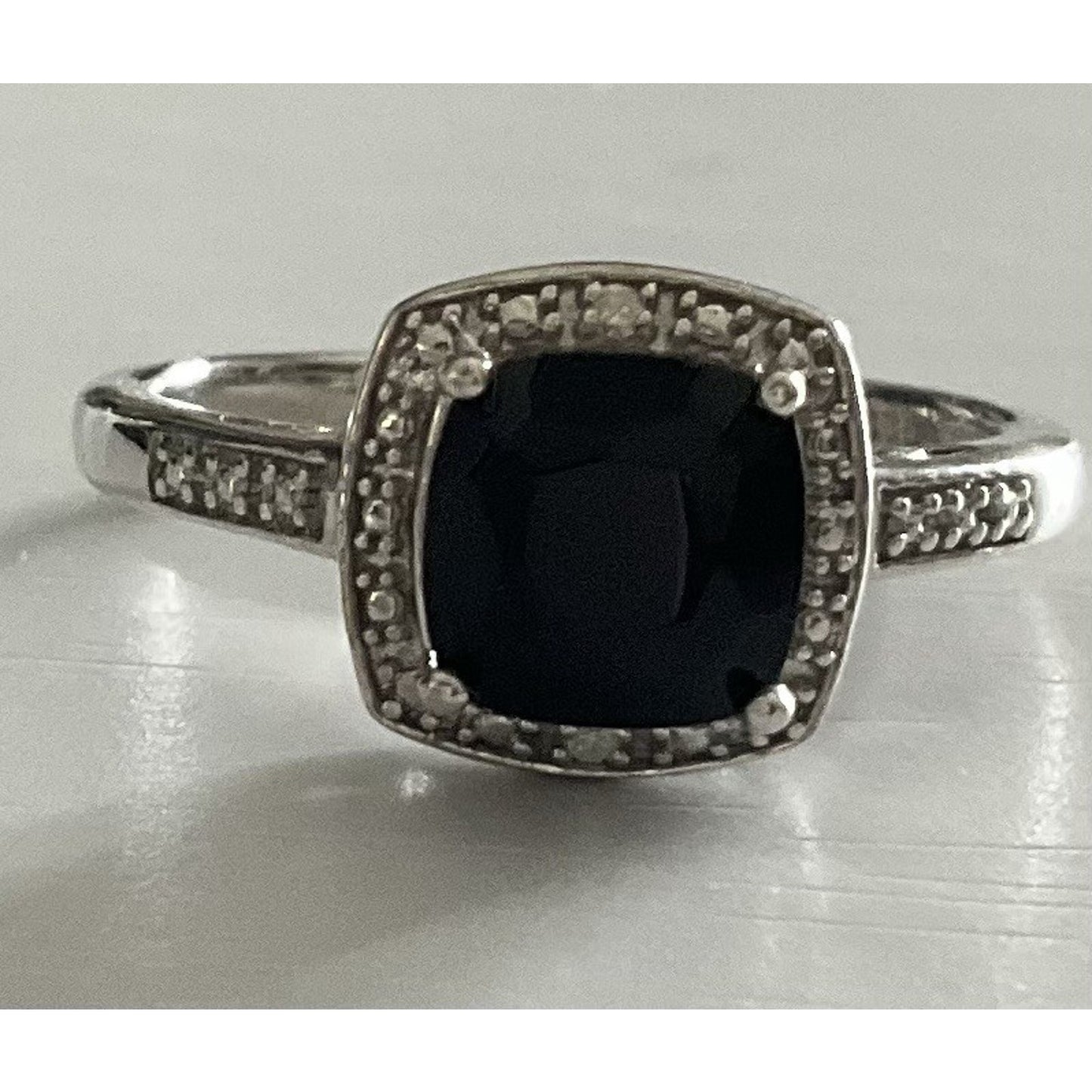 Sterling Silver 925 M Black Onyx Halo Ring CZ Accents Size 7.5