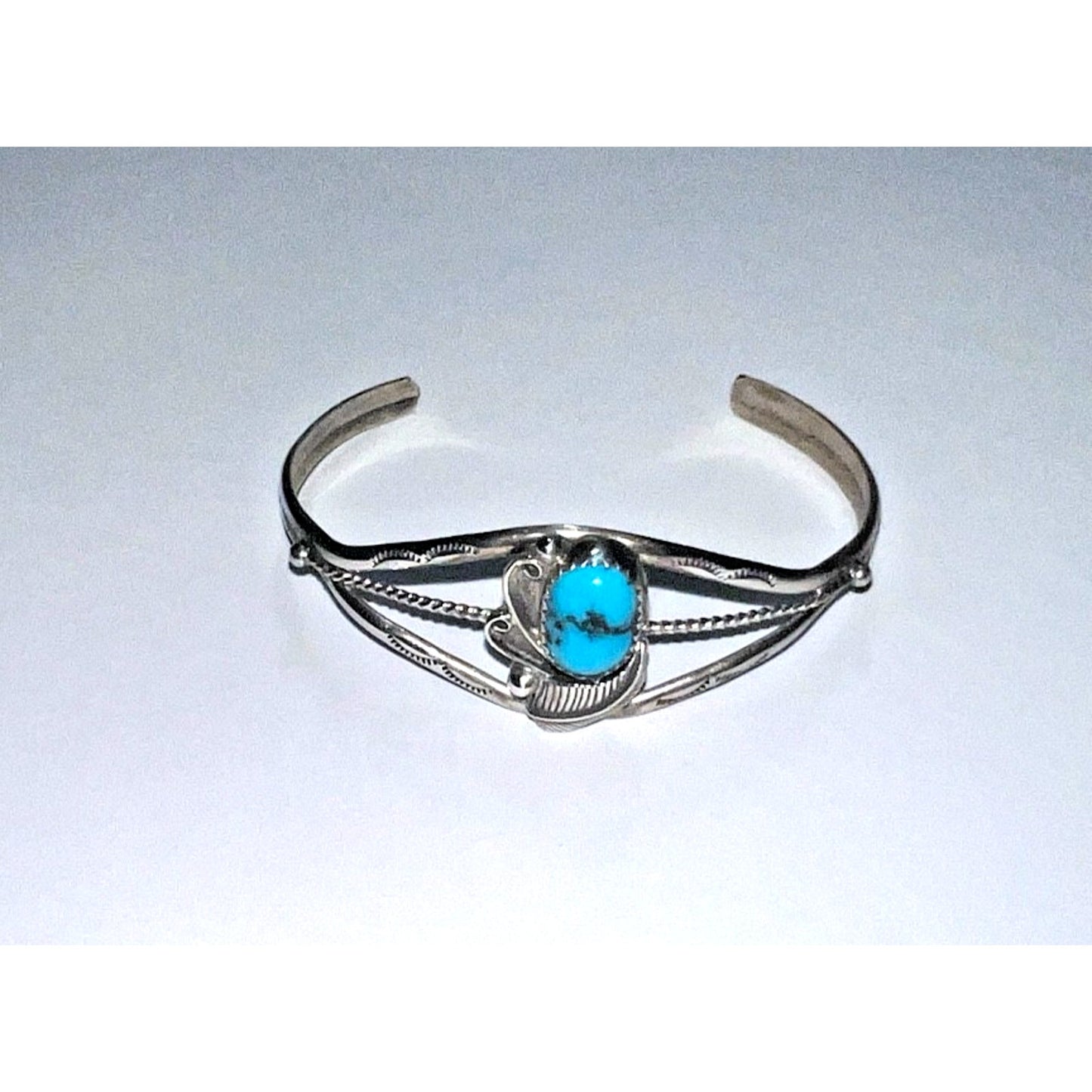 Vintage Navajo Sterling Silver Turquoise Cuff Bracelet Native American Southwest