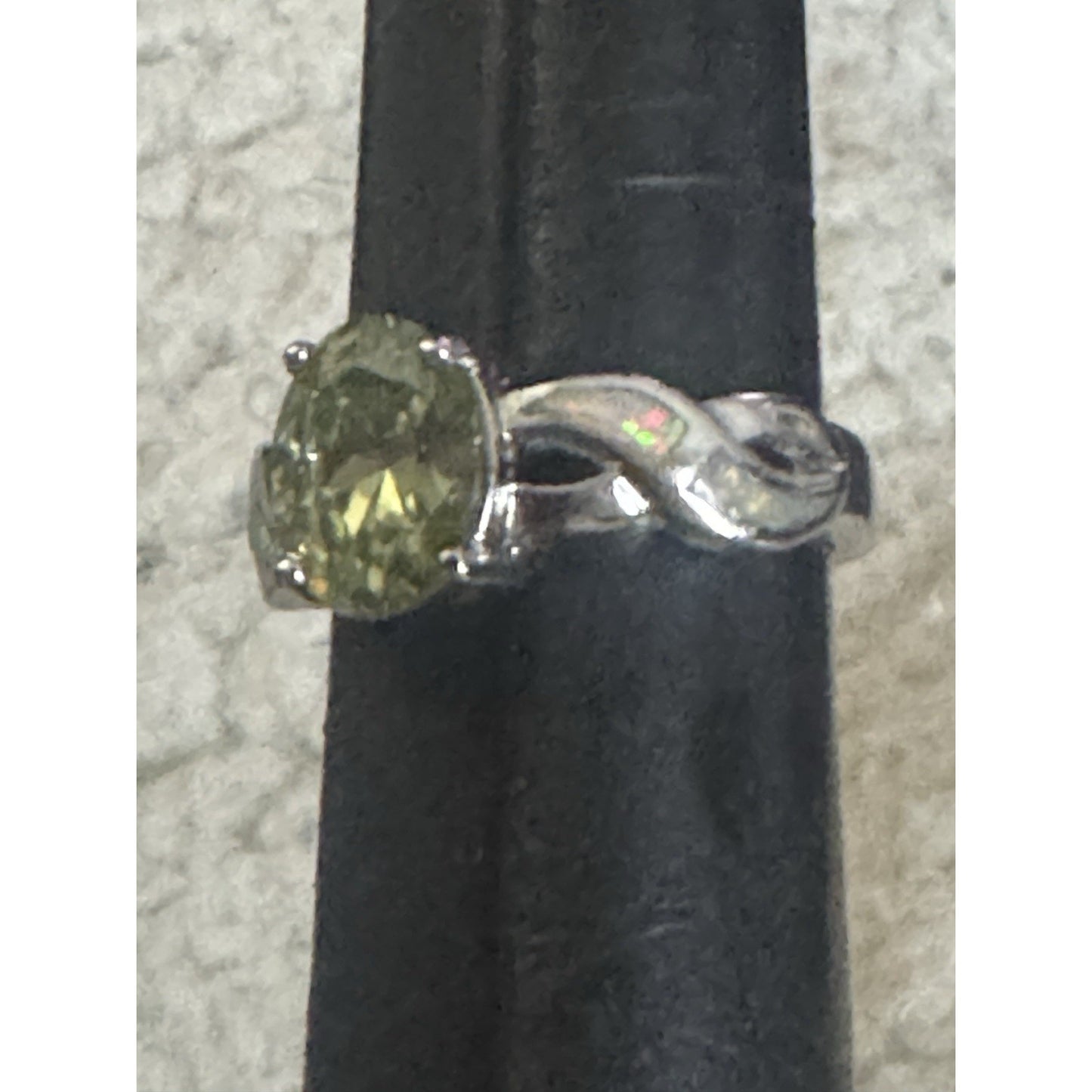 Sterling Silver Prasiolite Ring 925 Oval Green Amethyst Twist Band Size 6