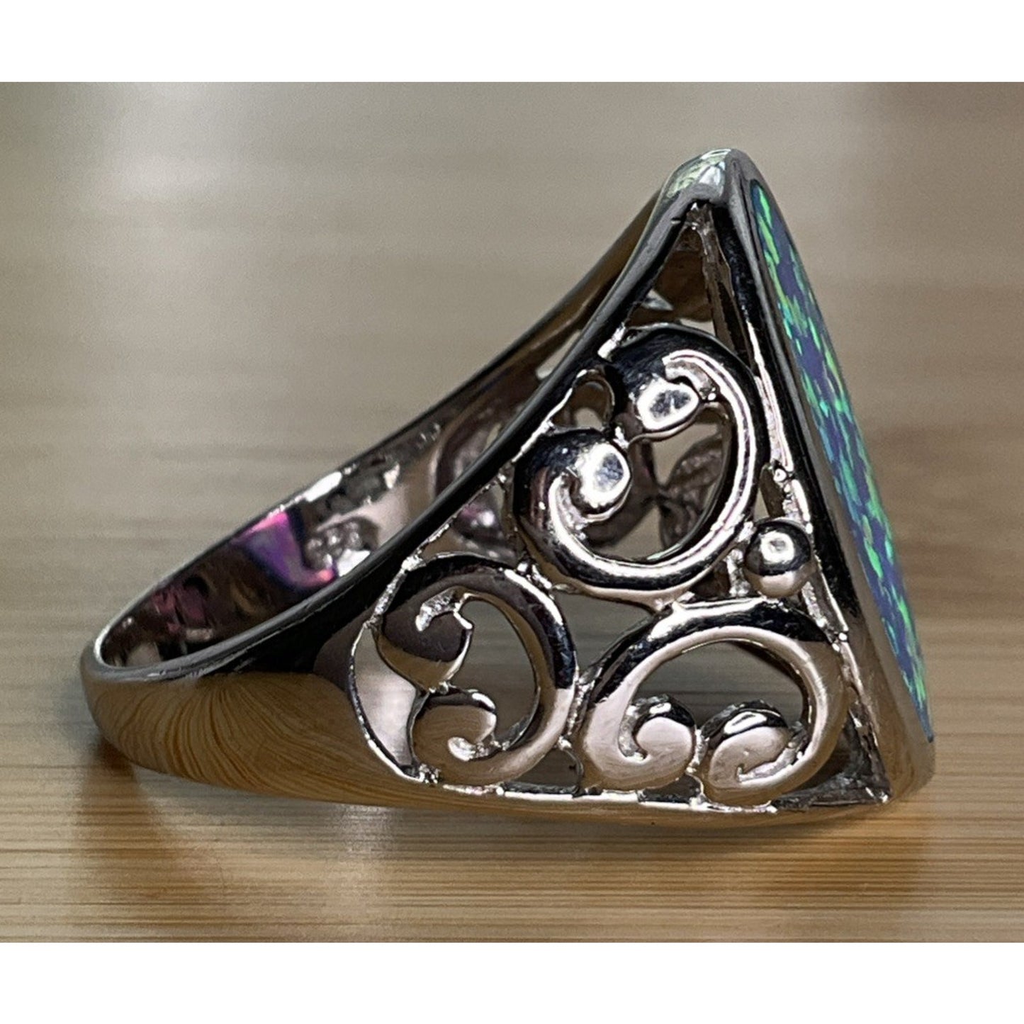 Vintage Sterling Silver Blue Green Oval Opal Filigree Ring Size 9