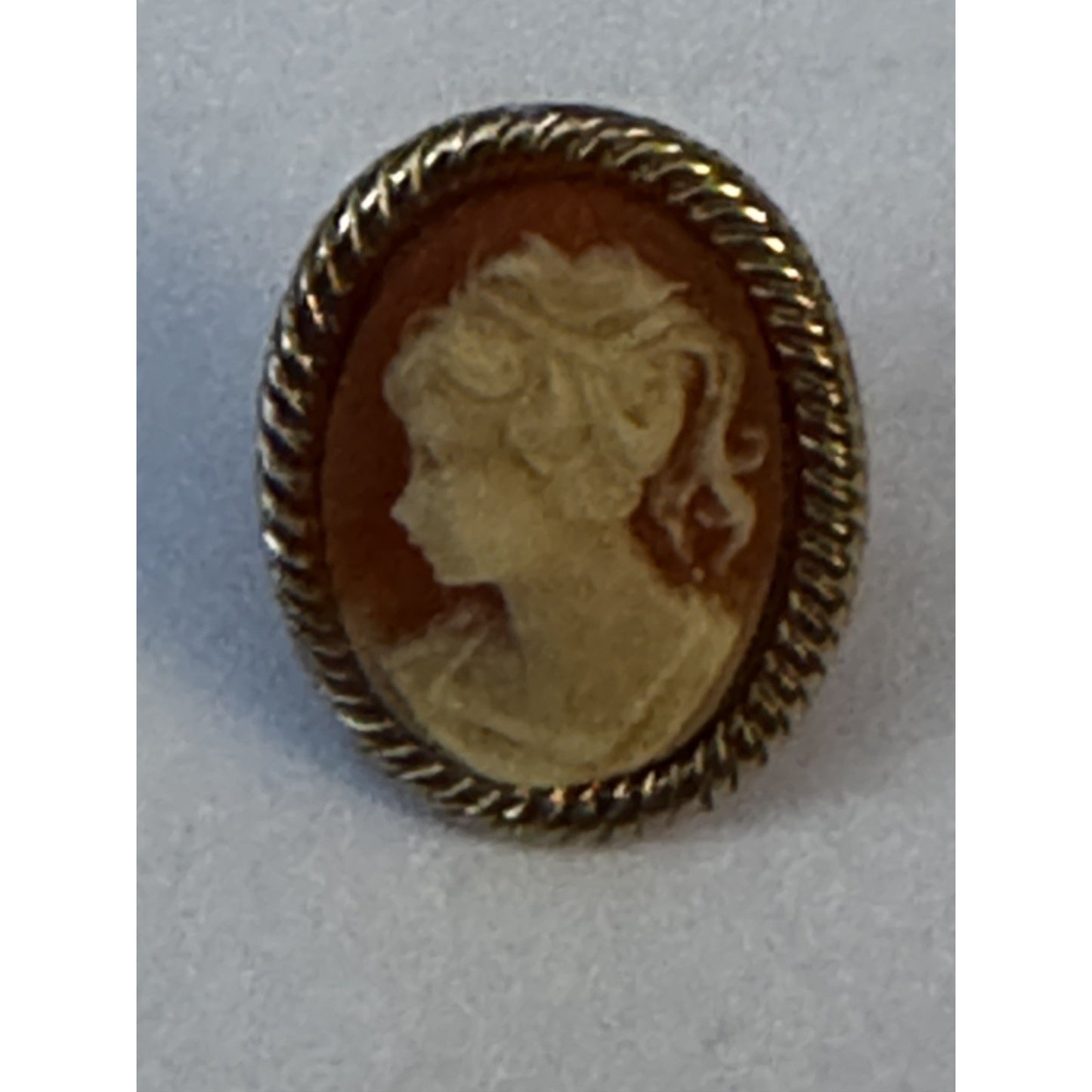 Antique Victorian Shell Cameo Post Earring SINGLE EARRING Gold Tone c1900