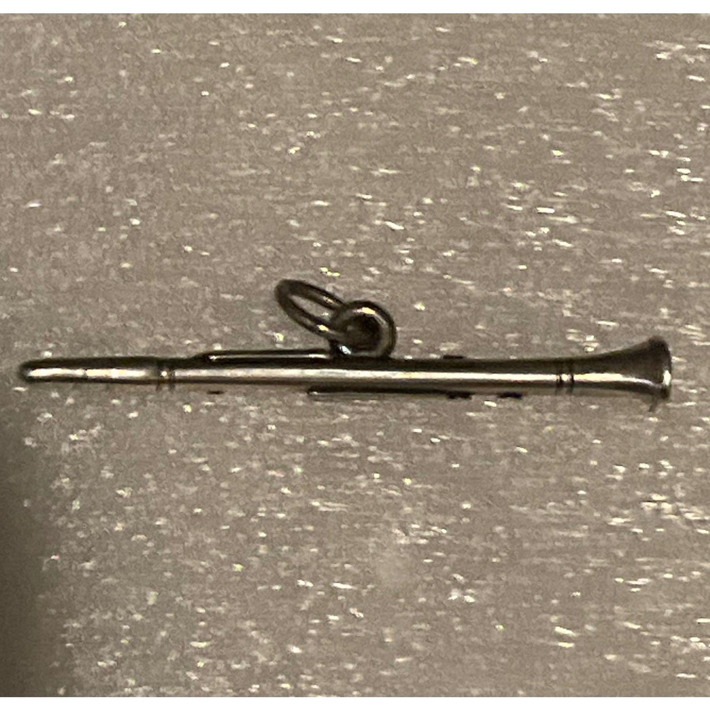 Pre owned James Avery RETIRED Sterling Silver Clarinet Musical Instrument Charm