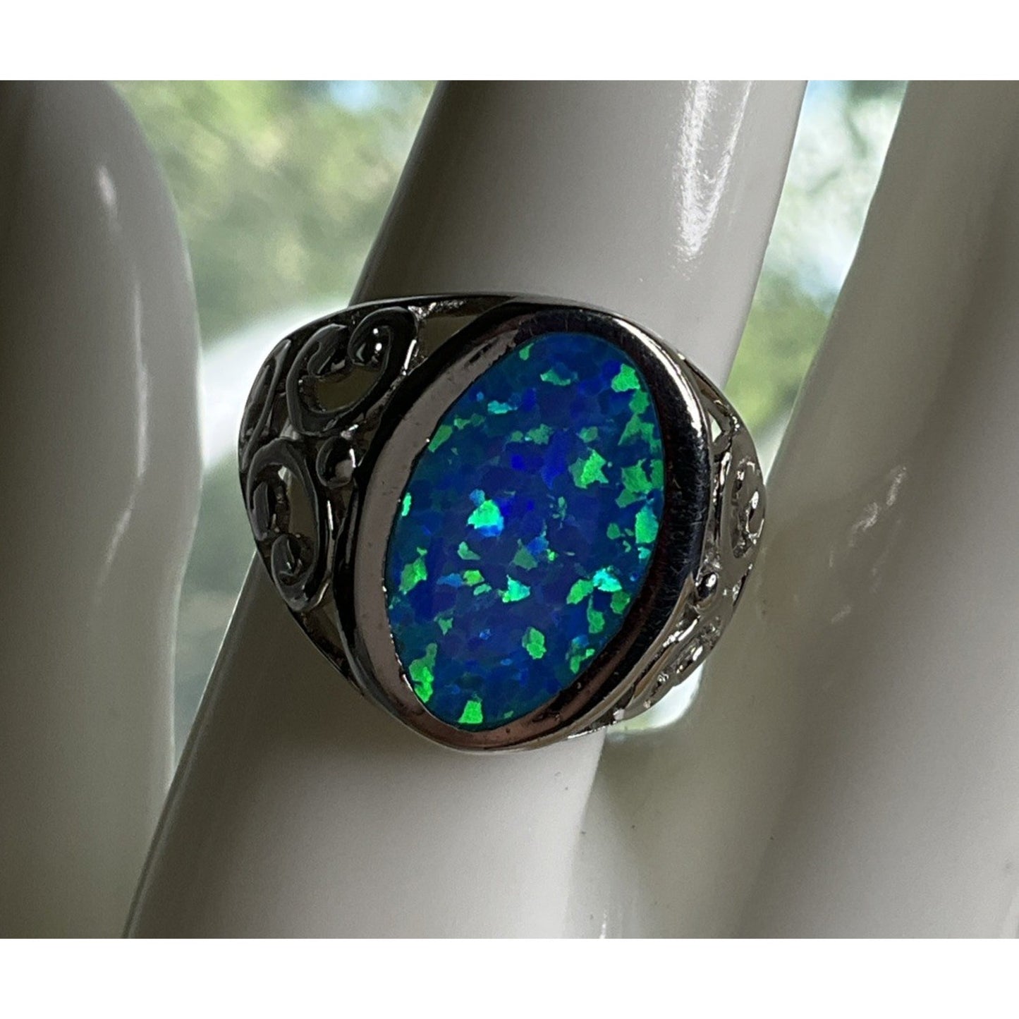 Vintage Sterling Silver Blue Green Oval Opal Filigree Ring Size 9