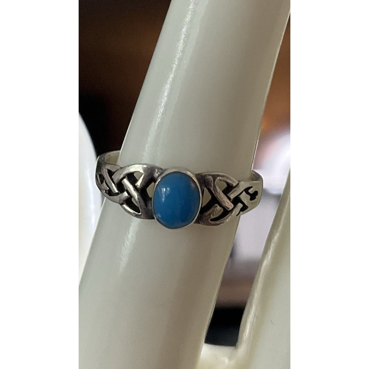 Sterling Silver Celtic Knot Ring with Blue Cabochon – Size 7