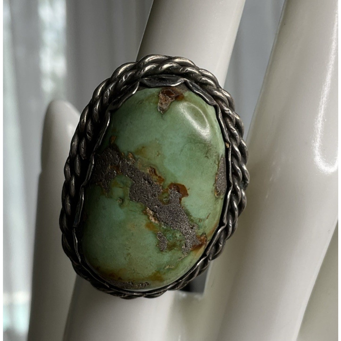 Vintage Southwestern Sterling Silver Green Turquoise Statement Ring Size 6.5 19g