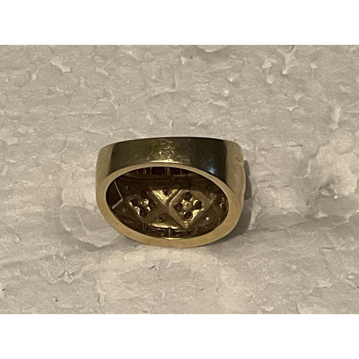 Vintage Alwand Vahan 14K Yellow Gold Ruby & Diamond Cigar Ring – Size 6.5