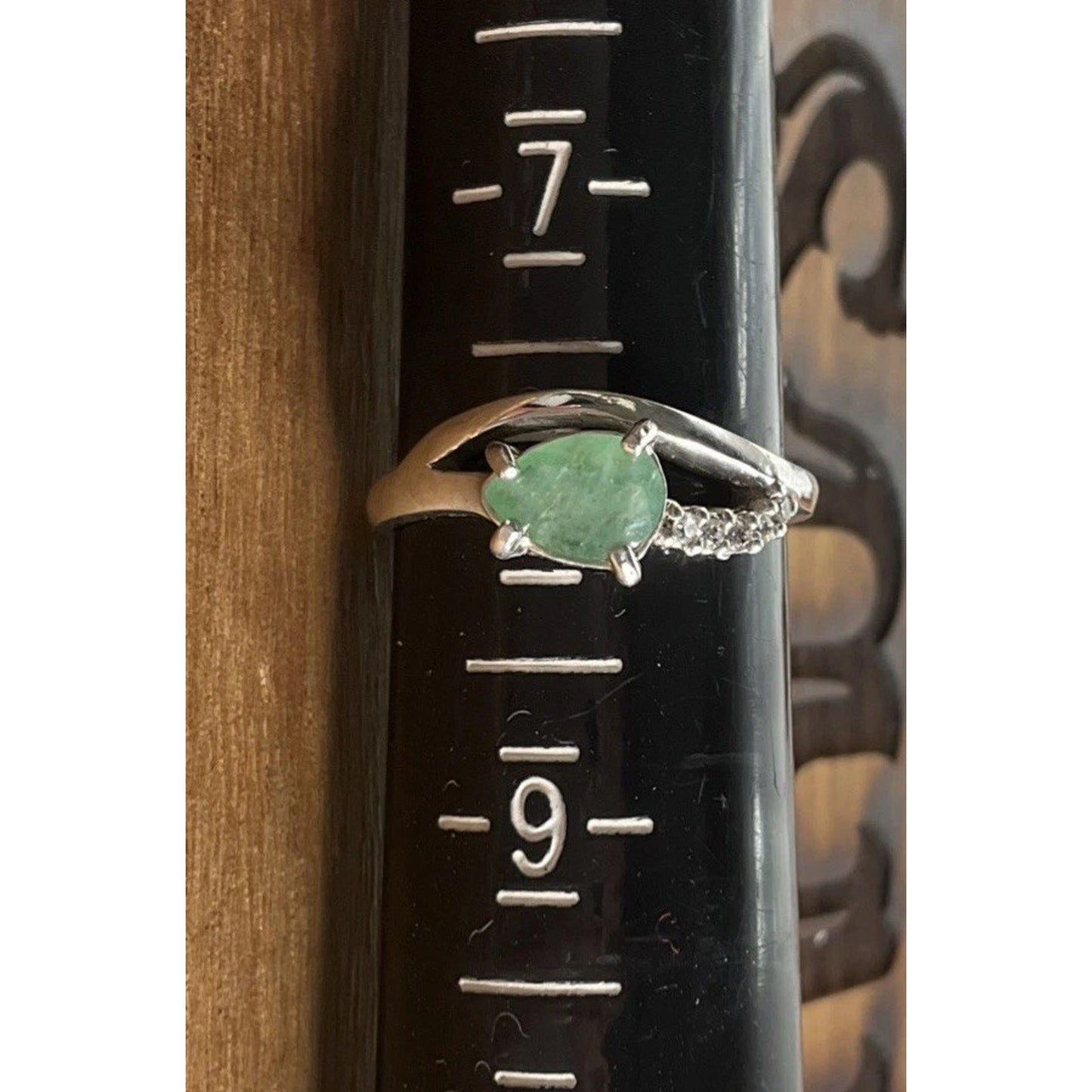925 Sterling Silver Green Stone Ring Size 8 Oval Cabochon CZ Accent Ring